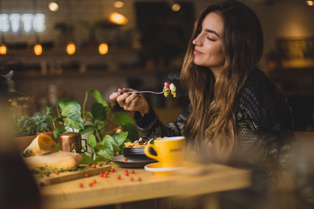 Sample Restaurant pablo merchan montes orz90t6o0e4 unsplash.jpg